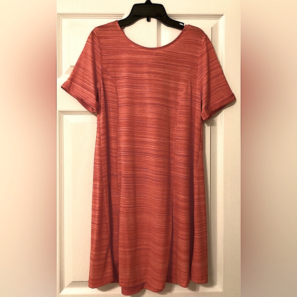 Short sleeve dress, loose fit, Open-back, Small, Orange